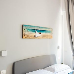 Camera grande con letto king size